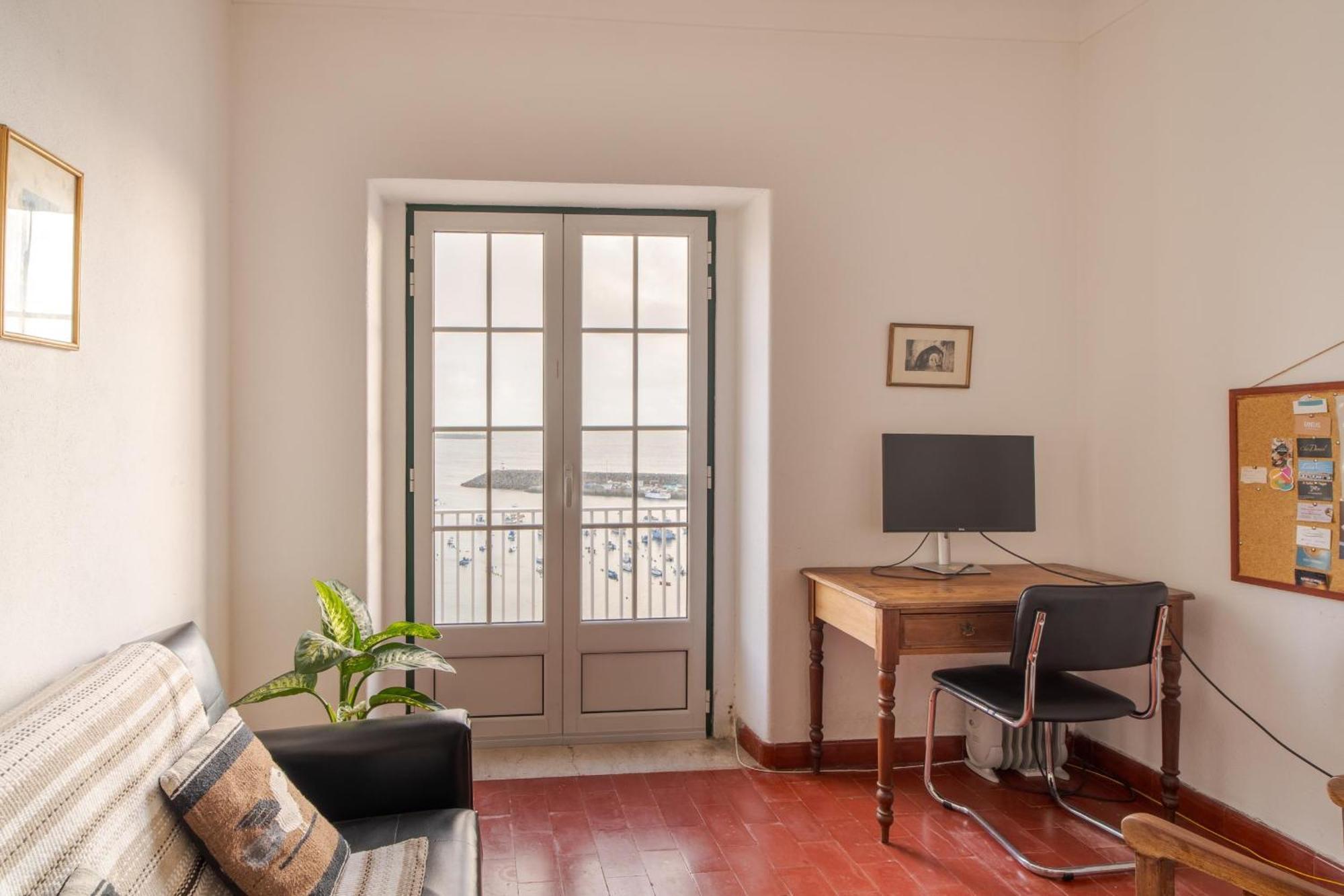 Manas Coliving Apartment Sines Exterior photo